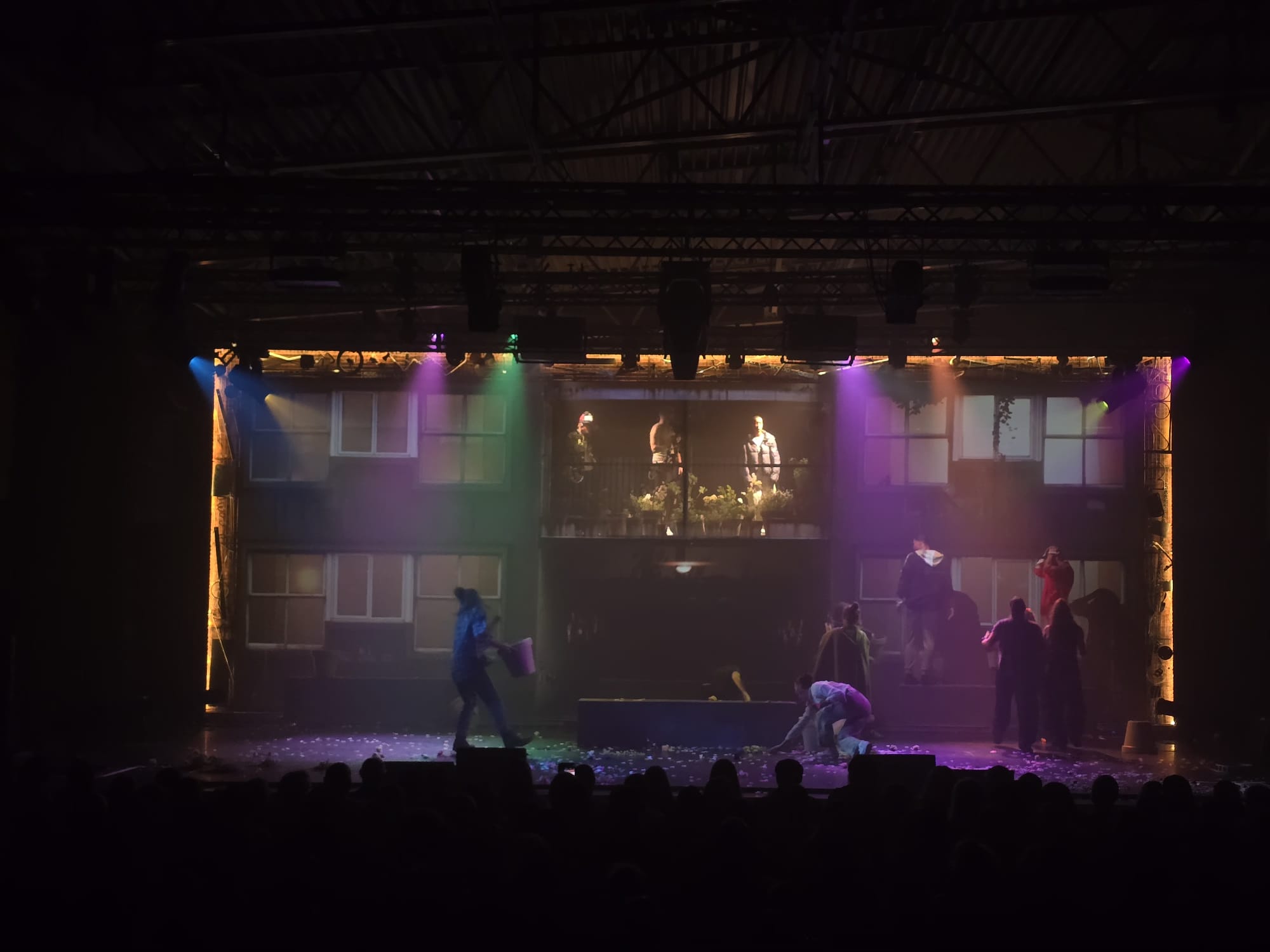 Ride — projection screens on runners creating theatrical set, performers on Litedeck platform