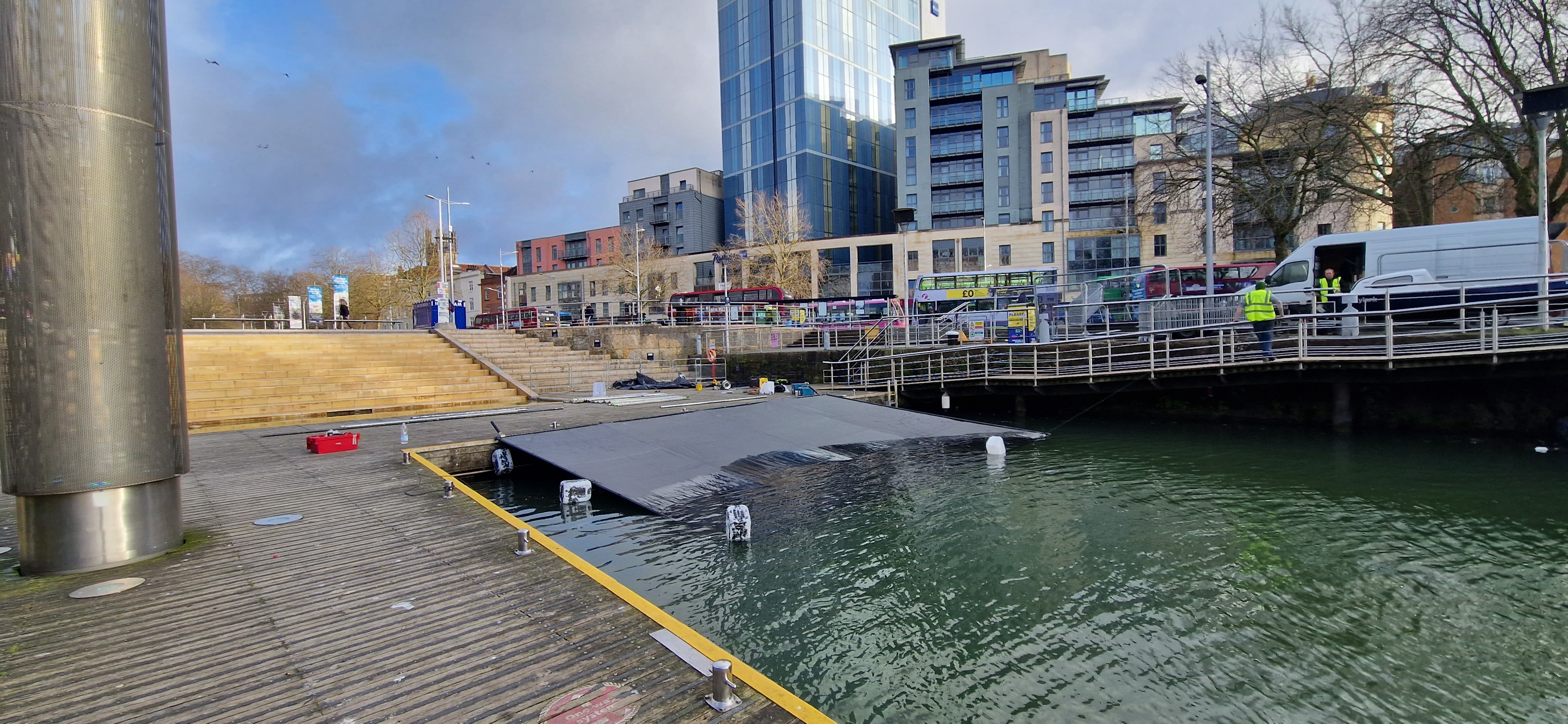 Sirens — Studio MacGuire / Bristol Light Festival